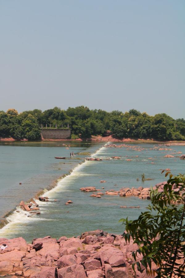 Panna Tiger Resort- Riverside Property Rajgarh  Exterior photo